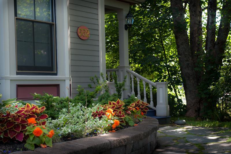 Dunlop Inn Baddeck Exterior photo